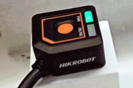 ?？禉C器人SC1000系列視覺傳感器換型檢測“零調試”，一鍵智能全搞定！